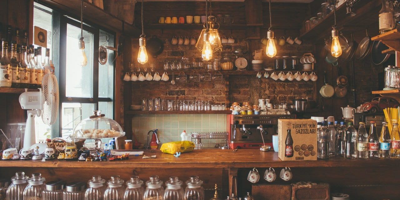 bar-bottles-commerce-2079438_0aa6855cdd671690280d6d9353e535c3_2000
