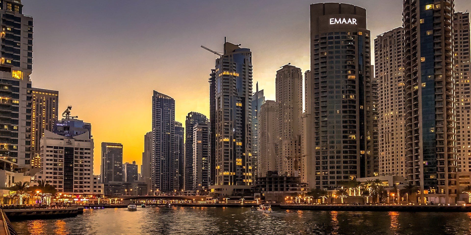 dubai-3773311_1920_11dd37558d2bb1bbaf5a244eb245c305_2000